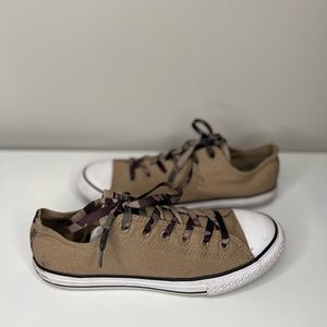 CONVERSE CHUCK TAYLOR ALL STAR OX SANDY SNEAKERS